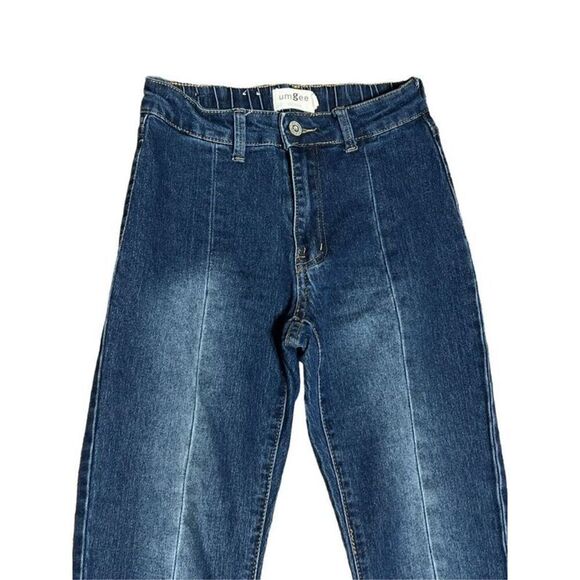 Umgee Denim Flared Leg with Slit Jeans Size 1 - Picture 2 of 5